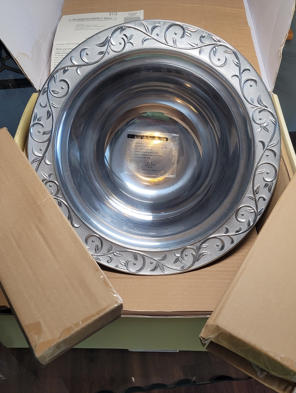 Lenox Opal Innocence Carved 3-Piece Salad Set. Aluminum. Silver